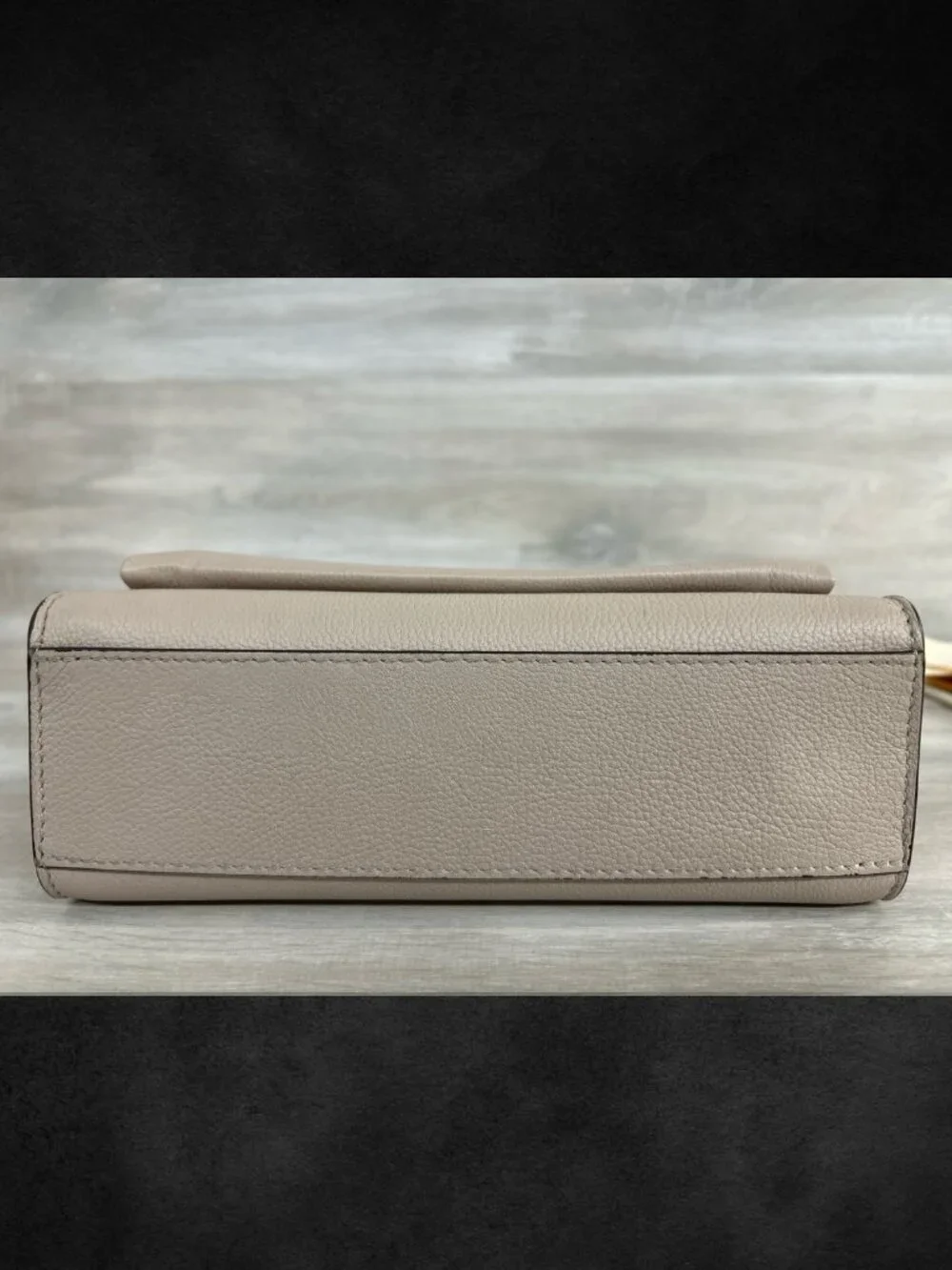 Louis Vuitton New Wave Chain Bag MM M58549 (PO1021292)